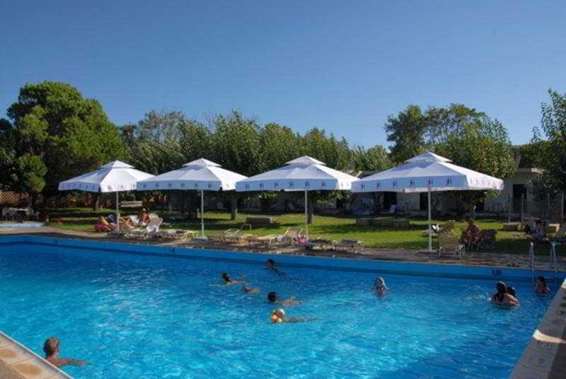 Ionian Beach Hotell Kalamaki  Exteriör bild